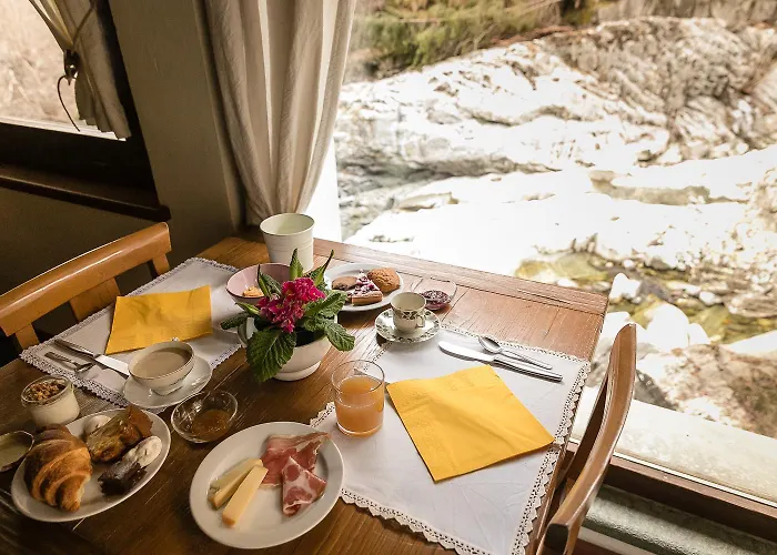 Farm stay Le Moulin Des Aravis *